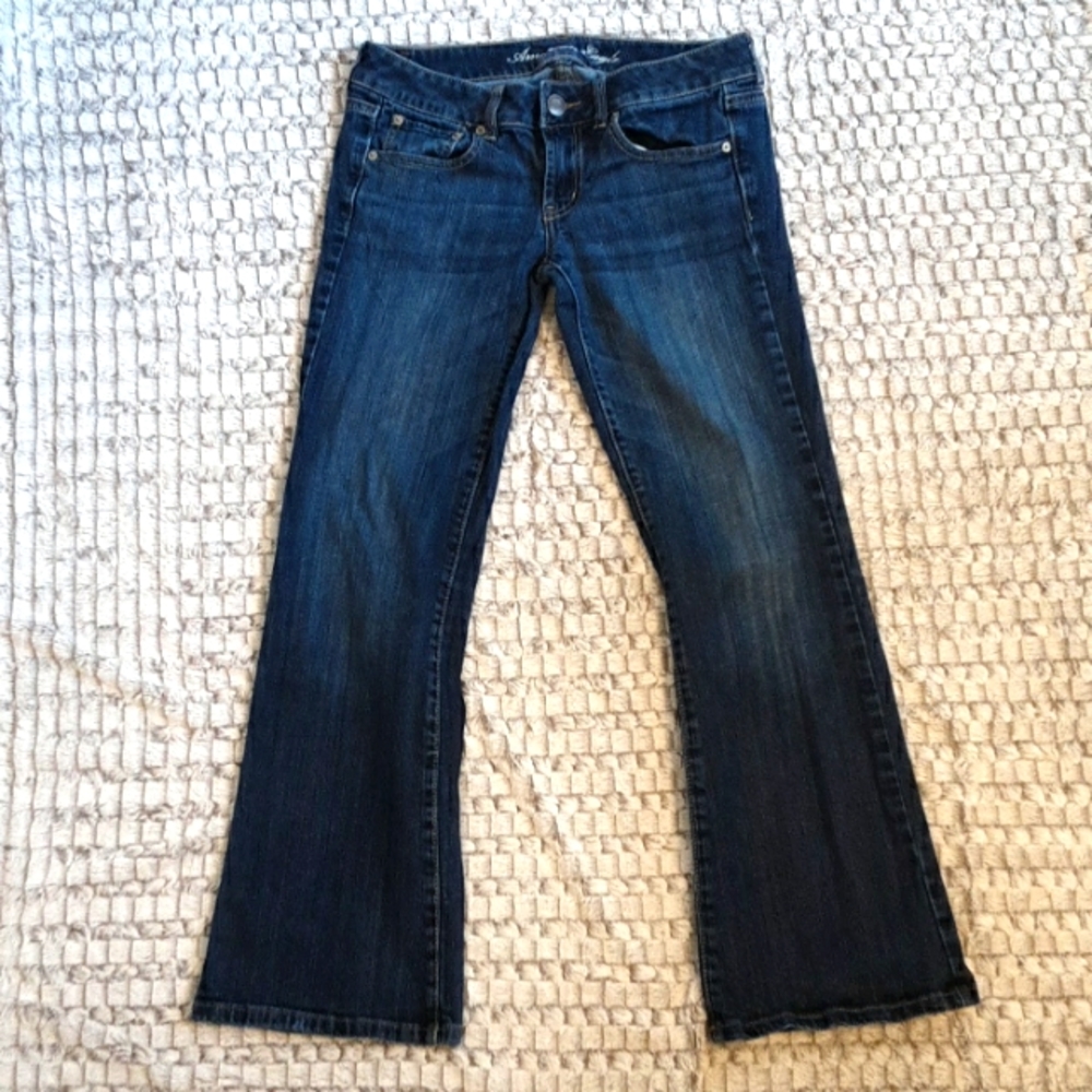 Stretch Fit Blue Jeans By American Eagle.